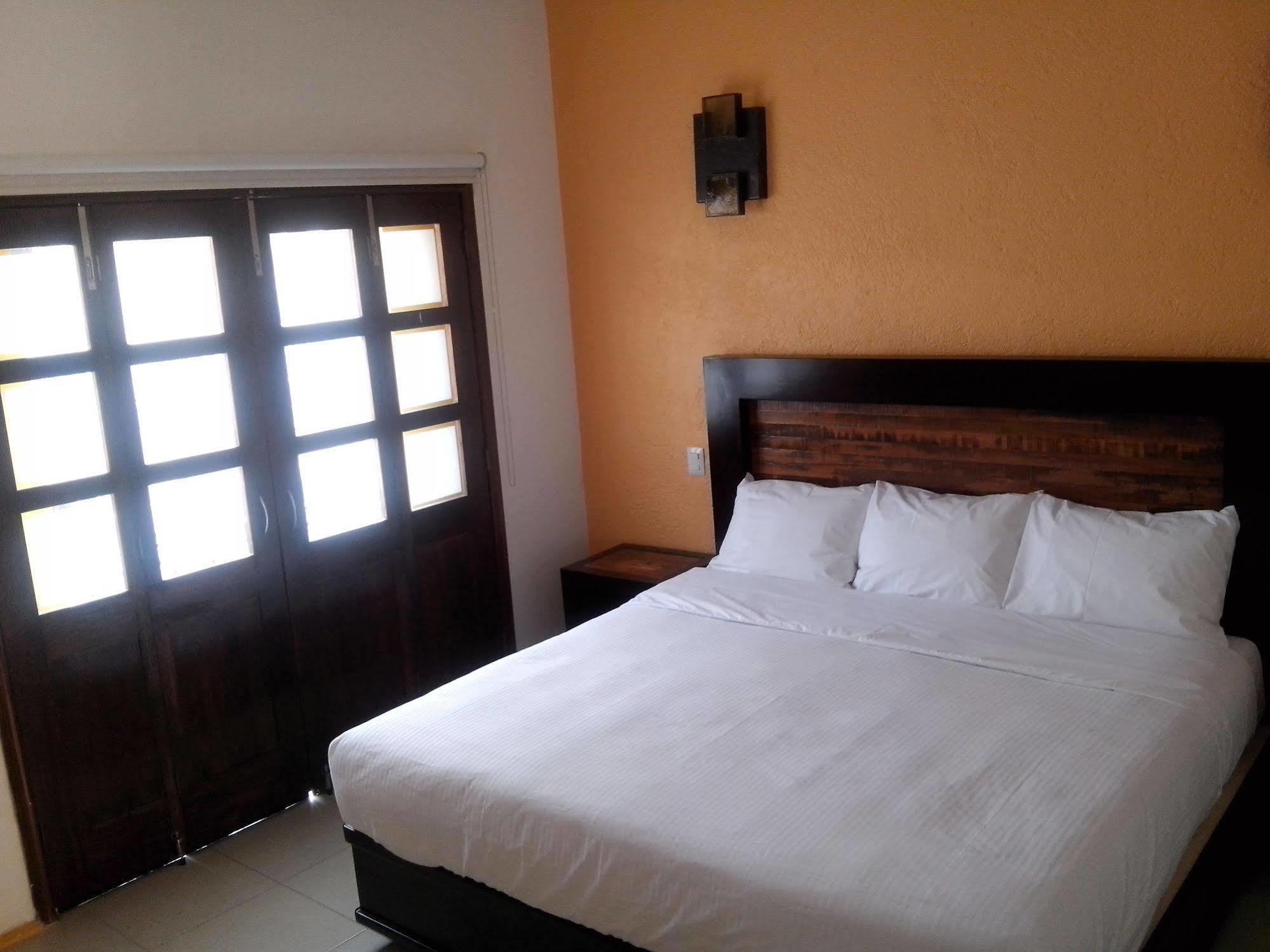 Happy Express Hotel Oaxaca Eksteriør billede